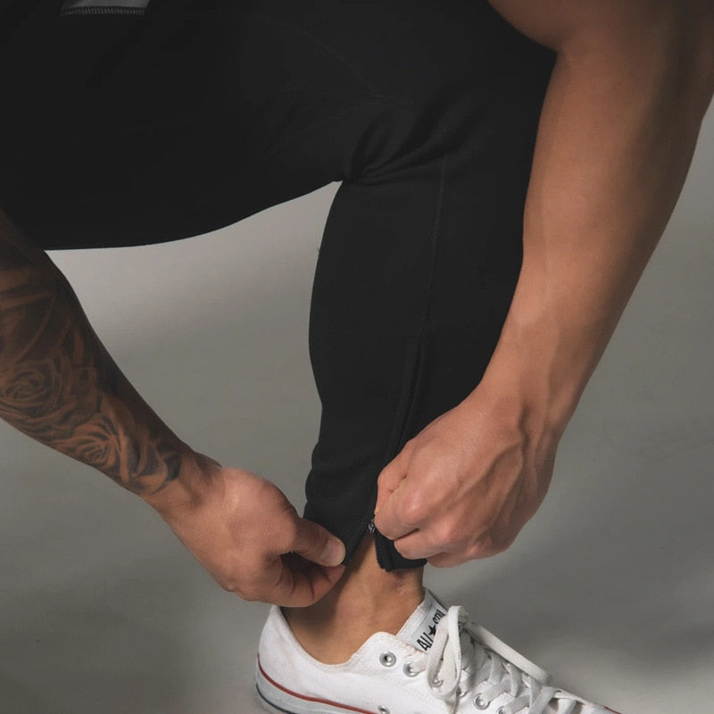 Men's Tech Joggers V2