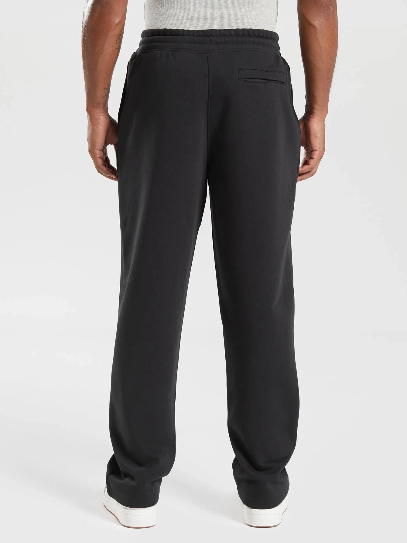 Men's Essential Straight Leg Joggers - Black